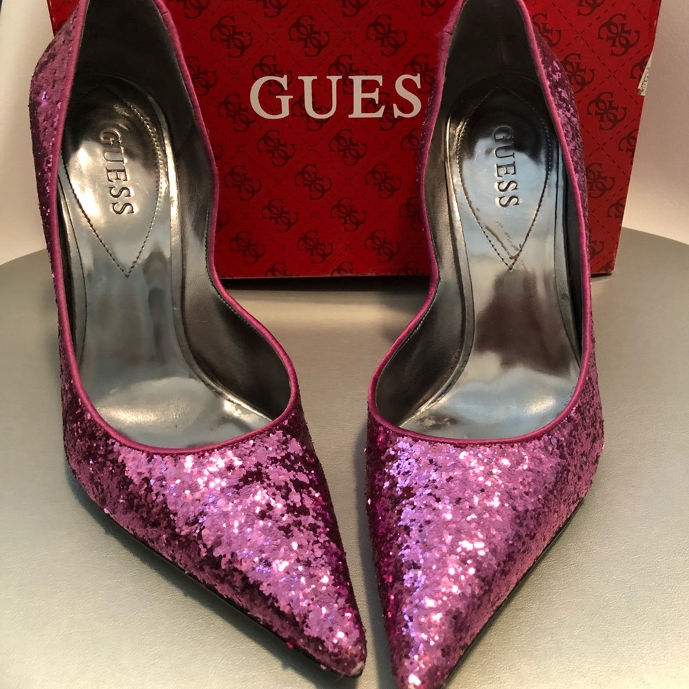 Guess pink shoes